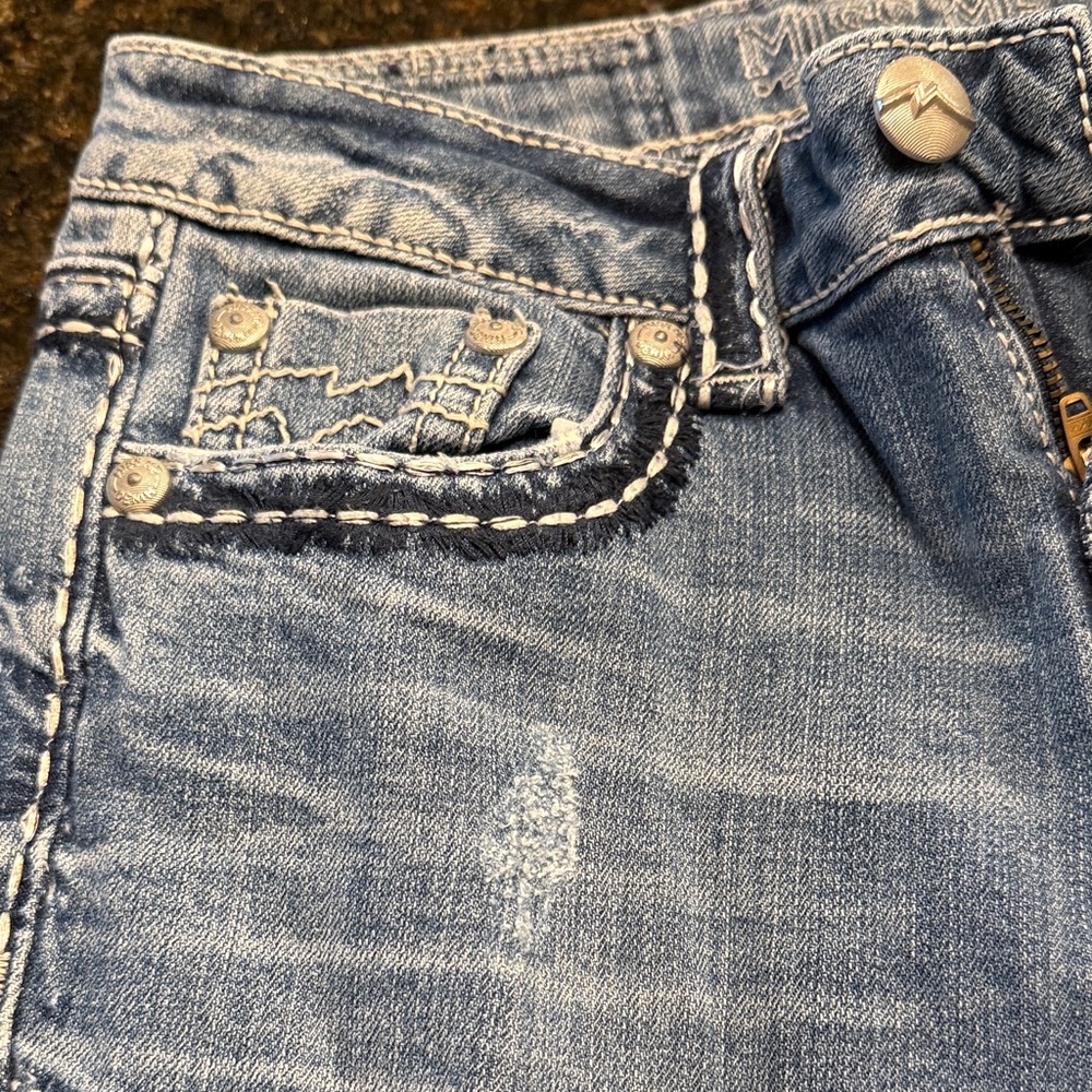 Miss Me 26x31 Distressed Boot Cut Blue Jeans - Picture 9 of 9